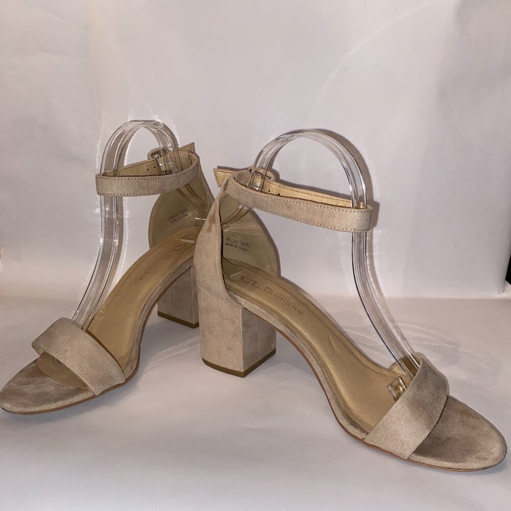 CL by Laundry Jody Block Heel Sandal, Nude, Size 10